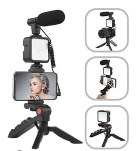 UPEKA Profesyonel Vlogging Kumandalı Mikrofonlu Led Işıklı Tripod Video Çekim Seti (Siyah)