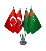Masa Üstü Türkmenistan Bayrağı Türk Bayrağı Dörtlü Krom Direk Masa Bayrak Seti