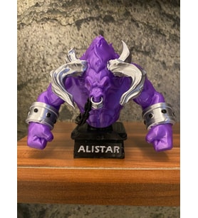 Alistar Büst Figür – 13 cm Mor Minotaur Koleksiyonluk Oyuncak & Masaüstü Dekoratif Heykel