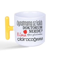 Oynatmama Az Kaldı Doktorum Nerede Baskılı Sarı Kulplu T Kupa