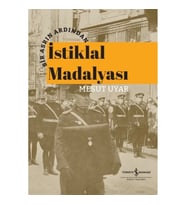 Bir Asrın Ardından İstiklal Madalyası (Ciltli)