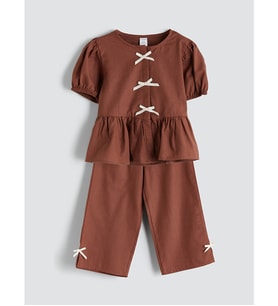 LCW Kids Kahverengi Fiyonk Detaylı Kız Çocuk Bluz Ve Pantolon
