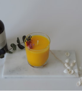 Organik Doğal Hanımeli Kokulu Coconut El Yapımı Cam Mum 250 Cc