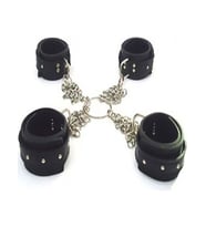 Fantezi Deri Siyah El Ayak Kelepçe Seti + Erotik Masaj Yağı(Fantasy Leather Black Hand Foot Clamp Set + Erotic Massage Oil)
