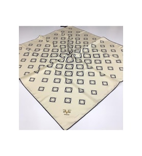 Geometrik Desen Black Seri Twill Eşarp Eşarp Askısı ile Birlikte 90x90 cm Krem S