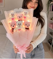 Kalp Aynalı Led Işıklı Pembe Peluş Ayıcık Buketi Ayıcıklı Peluş Buket Çiçek Buketi Arkadaşa Sevgiliye Hediye