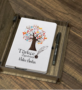 Kişiye Özel Türkçe Öğretmeni Tasarımlı Ahşap Kutulu Ajanda Kalem Seti (Beyaz)
