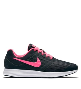 Nike 869972 Kadın Günlük Yürüyüş Ayakkabı (Siyah)