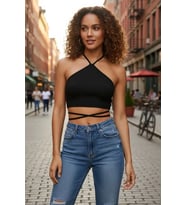Giyim Kadın Siyah Modern Fit Sırtı Açık Boyundan Çapraz Bağlamalı Crop Top Bluz