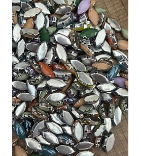 1.5 CM RENKLİ KASALI DİKİŞ DELİKLİ BONCUK DİKİŞ AKSESUAR