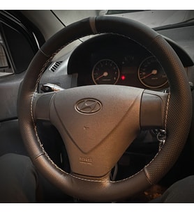 DİKİŞLİ DİREKSİYON KILIFI İTHAL SİYAH DERİ NOKTALI DERİ GRİ YÜZÜK GRİ DİKİŞLİ HYUNDAİ GETZ İÇİN