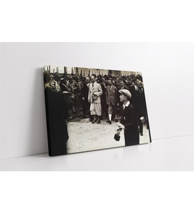 Atatürk Kurmaylarıyla
