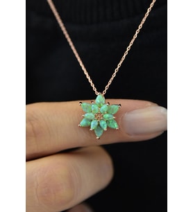 Kadın Yeşil Opal Taşlı Lotus Gümüş Kolye
