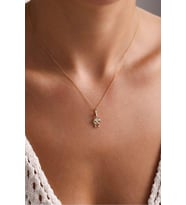 Siyah Taşlı Line Baykuş Kilitli Charm Kolye