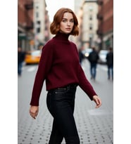 Kadın Oversize Kalıp Dik Yaka Düz Triko Kazak Düşük Kol Detaylı Kışlık Şık Günlük Kombinler İçin