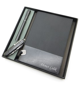 Signator® Codex  N154 Kişiye Özel Defterli Set - İsme Özel Siyah Kalem + İsme Özel Siyah Defter + İsme Özel Siyah Çakı  İsme Özel Kutusunda Hediyelik Set (Karışık)