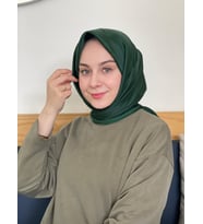 Koyu Zümrüt Siyane Scarf Kristal Eşarp