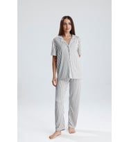 Kadın Düğmeli Kısa Kollu Dikey Çizgili Pijama Takım  Gri