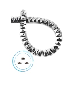 Hematit Doğal Taş Parlak Gümüş Piramit Kesim 8x5mm Dizi [AA]