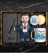 Öğretmenler Gününe Özel Kişiye Özel Peluş Oyuncak & Kişiye Özel Tasarım Kupa & Defter & Mum & Touch Pen Kalem Hediye Seti