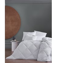 White Line Tek Kişilik Microfiber Yorgan (Beyaz)