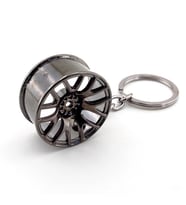ANTRASİT RENK OTOMOBİL JANTI METAL ANAHTARLIK KC661