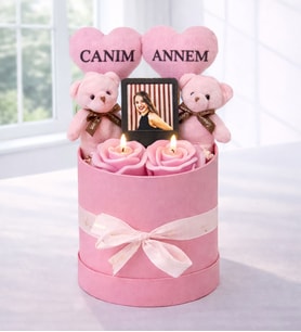 Kişiye Özel Canım Annem Tasarımlı Fotoğraflı,Pembe Mum Ve Peluş Ayıcık Buketi
