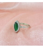 925 Ayar Gümüş Yeşil Zircon Taşlı Tektaş Yüzük