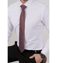 Beyaz Armür & Bordo Kare Desen Hediye Kutulu Gömlek Kravat Seti (Beyaz)