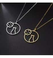 Kişiye Özel 925 Ayar Gümüş Kedi ve Çiçek Kolye (Gümüş)