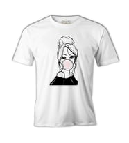 Girl Behind Bubble Gum Beyaz Erkek Tshirt