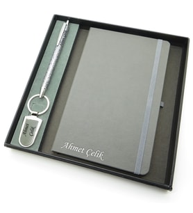 Signator® Codex  N257 Kişiye Özel Defterli Set - İsme Özel Gri Kalem + İsme Özel Gri Defter + İsme Özel Anahtarlık  İsme Özel Kutusunda Hediyelik Set (Karışık)