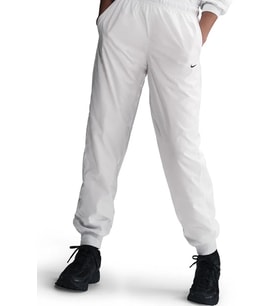 Nike Otg Uv Essential Classic Woven Pant. Loose Fit Lastik Paçalı File Astarlı Kadın Günlük Eşofman Altı Beyaz