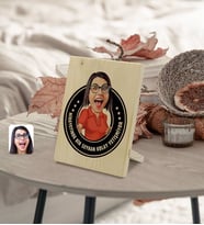 BK Gift Kişiye Özel İsimli Kadın Nihayetinde Karikatürlü Dekoratif Ahşap Çerçeve Model 3
