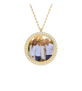Fotoğraflı Taşlı Yuvarlak Çerçeve Altın Kaplama Gümüş Kolye (Gold)