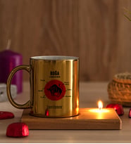 Kişiye Özel Boğa Burcuna Hediye Ahşap Altlıklı Mumlu Gold Kupa