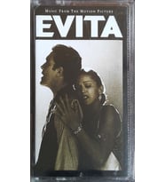 (Plak Değildir KASET tir) Evita Kaset