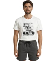 ''Urban Street'' ve ''New York'' Temalı Grunge Tipografi Baskılı Premium Erkek Tişört (Beyaz)