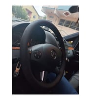 DİKİŞLİ DİREKSİYON KILIFI SİYAH DERİ SİYAH DİKİŞLİ MERCEDES VİTO İÇİN HIZLI KARGO