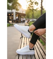 Enoch Erkek Beyaz Sneaker Oversize Kalın Tabanlı Siyah Topuk Detaylı Lüks Model