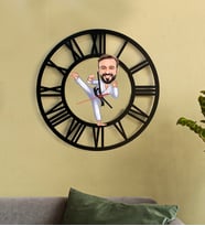 Kişiye Özel Karateci  Karikatür 3D Ahşap Mdf Duvar Saati 70