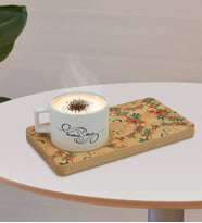 BK Gift Kişiye Özel Modern Art Tasarımlı Doğal Ahşap Tabaklı Seramik Fincan Sunum Seti  Model 22