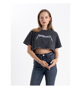 Metalica Baskı Eskitme Crop (Siyah)