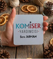 Kişiye Özel Komiser Yardımcısı Bardak Altlığı Polis Günü Hediyesi (Beyaz)