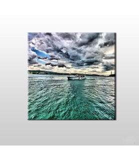Yeşil Yansıyan Deniz Kanvas Tablo 130x130cm (Karışık)