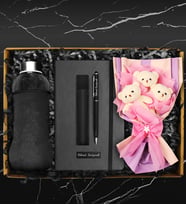 Kişiye Özel Defter & Matara & Üçlü Peluş Ayıcık Buketi & Deri Kılıflı Touch Pen Kalem Hediye Seti