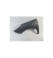 PEUGEOT 308- 08/13; ÖN ÇAMURLUK DELİKSİZ SOL KOYU GRİ (PLASTİK) (TYG/ORAN) 7840.W1 1549-2102