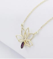 Yakut Lotus Çiçeği Kolye
