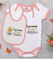 BK Kids Kişiye Özel Teyzesinin Minik Kuşu Tasarımlı Pembe Bebek Body Zıbın ve Mama Önlüğü Hediye Seti
