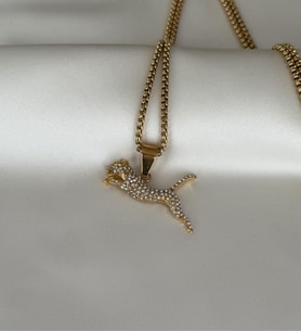 Taşlı Gold Jaguar Kolye